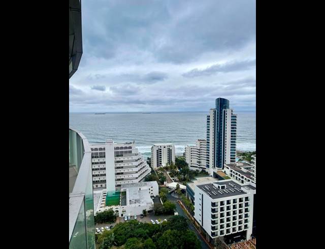 2 BEDROOM APARTMENT FOR SALE IN UMHLANGA ROCKS